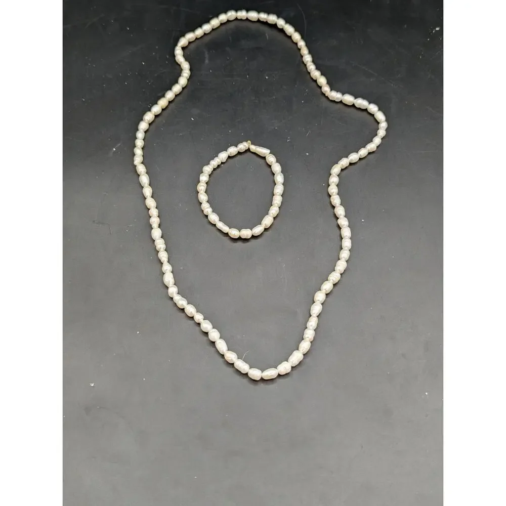 Vintage Genuine Freshwater Rice Pear Necklace & Stretch Bracelet Set 24